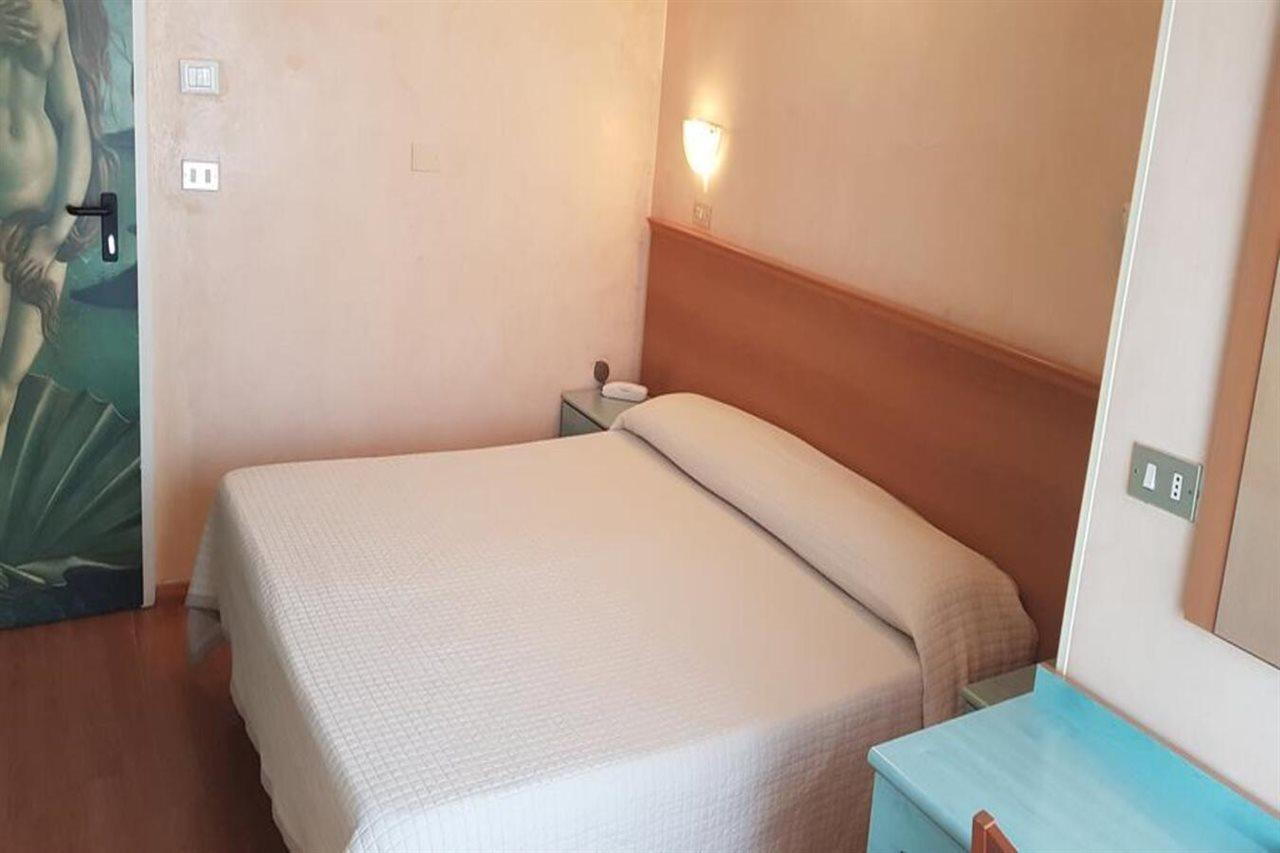 Hotel Britannia Rimini Marina Centro المظهر الخارجي الصورة