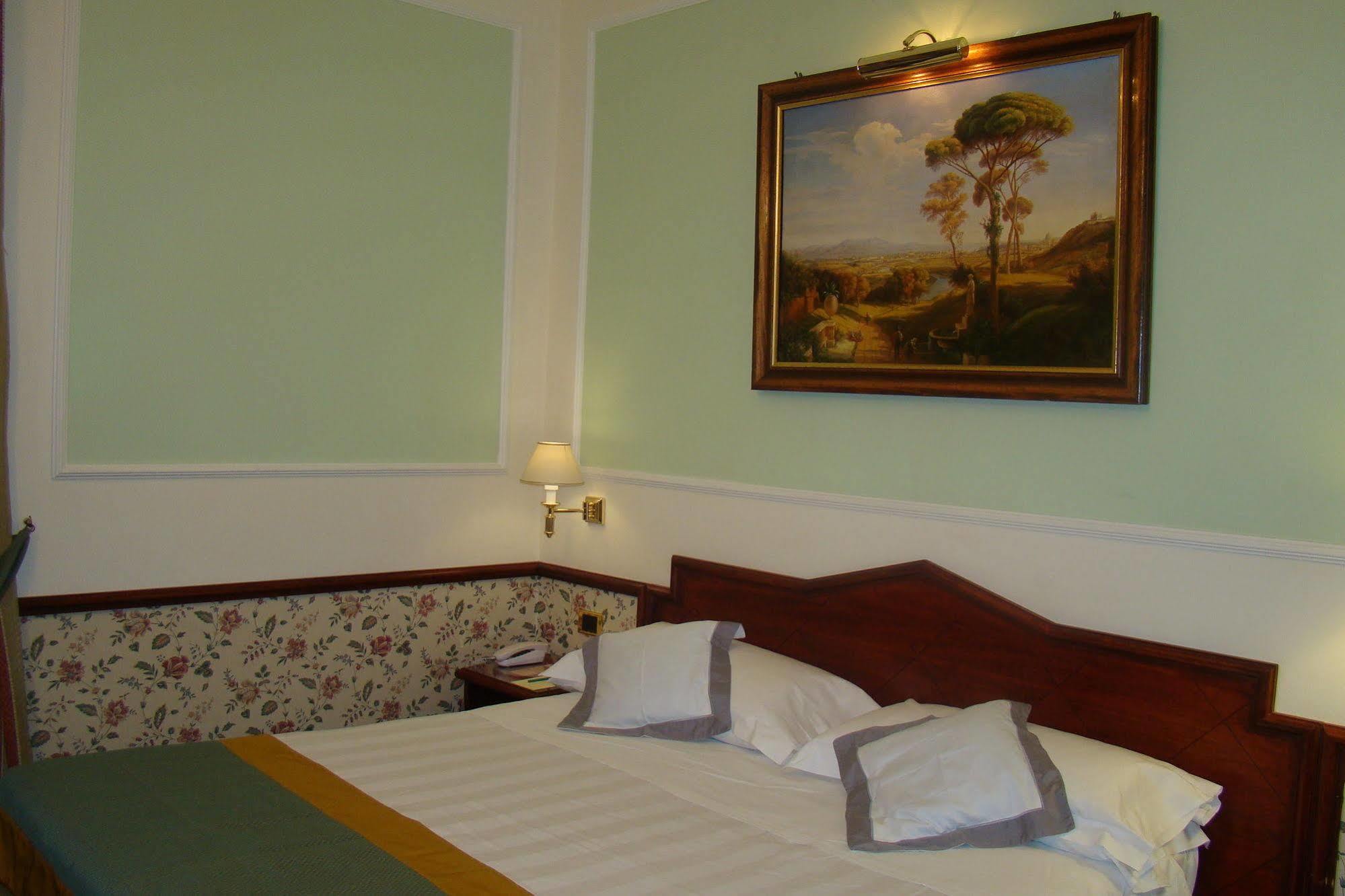 Hotel Britannia Rimini Marina Centro المظهر الخارجي الصورة
