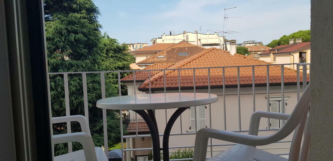 Hotel Britannia Rimini Marina Centro المظهر الخارجي الصورة